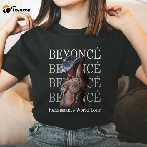 Discover the Renaissance World: Must-Have Tour Shirt for History Enthusiasts!