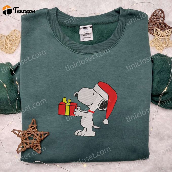 Snoopy Christmas Gift Embroidered Shirt &Amp;Amp; Peanuts Cartoon Hoodie: B Gift For Men Women Family Christmas Gifts