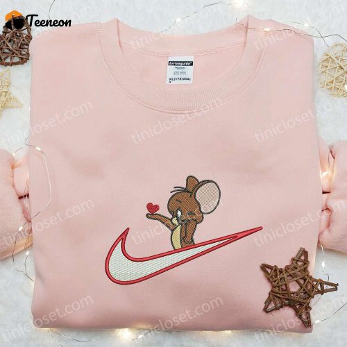 Disney Pixar Cars Tow Mater Reindeer Xmas x Nike Embroidered Sweatshirt & Shirt: B Gift for Men Women Gift Ideas for All Occasions