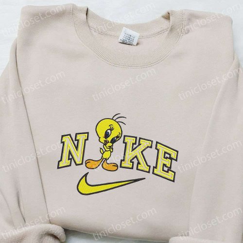 Disney Characters Embroidered Sweatshirt & T-Shirt: Unique Tweety x Nike D Gift for Men Women Ideal family gift – Shop Now!